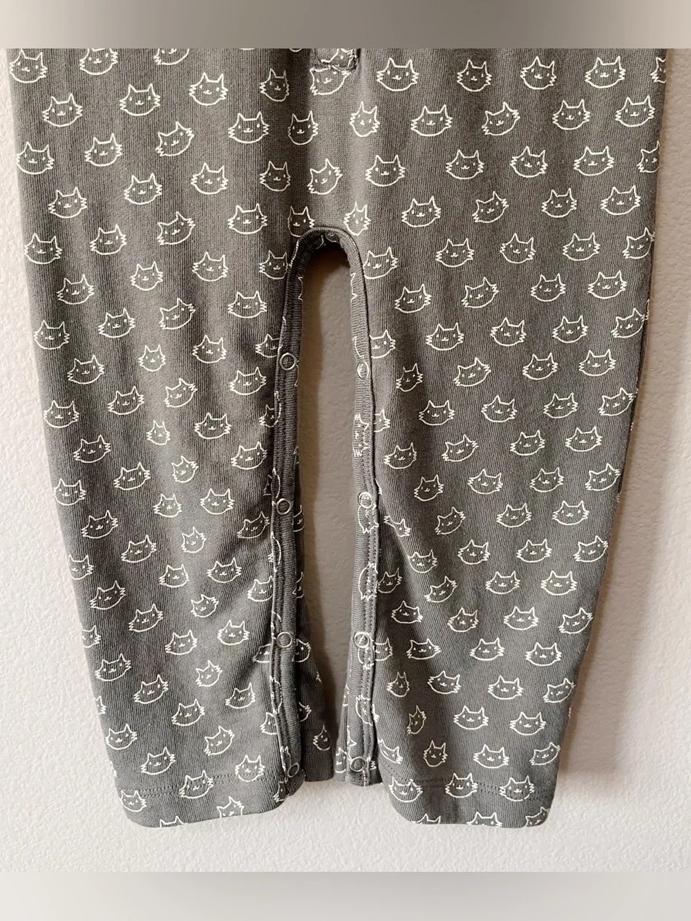 Kate Quinn Gray Cat Print Short Sleeve One Piece Cotton Jumpsuit Unisex Size 2T